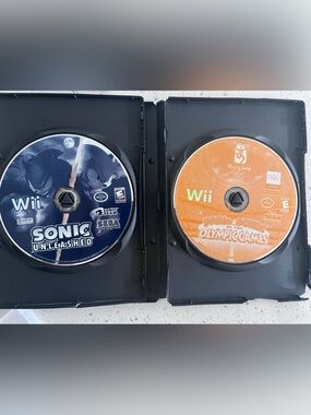TWO Wii Games: Sonic Unleashed & Mario and Sonic Olympic Games